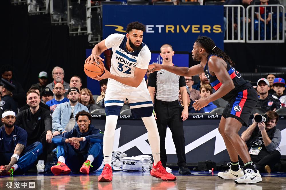 体对抗方面 体对抗方面