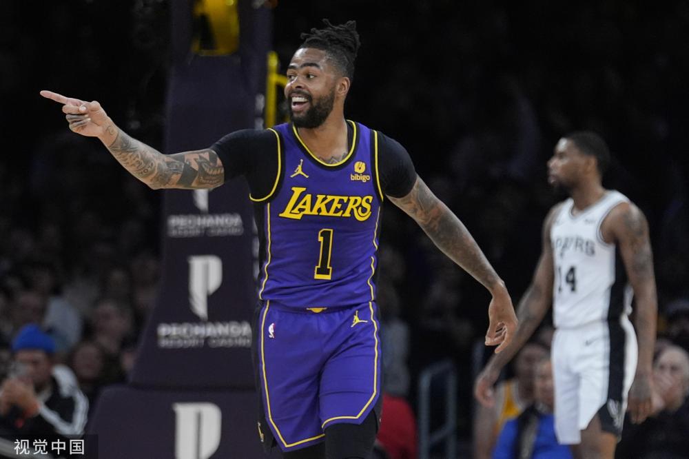 她的故事激 她的故事激